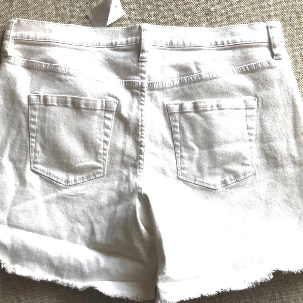 J. Crew Stretch Womens White Shorts Sz 32 NWT‎